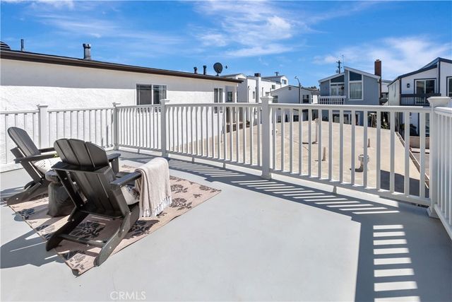 213 33rd Street, Newport Beach, CA 92663