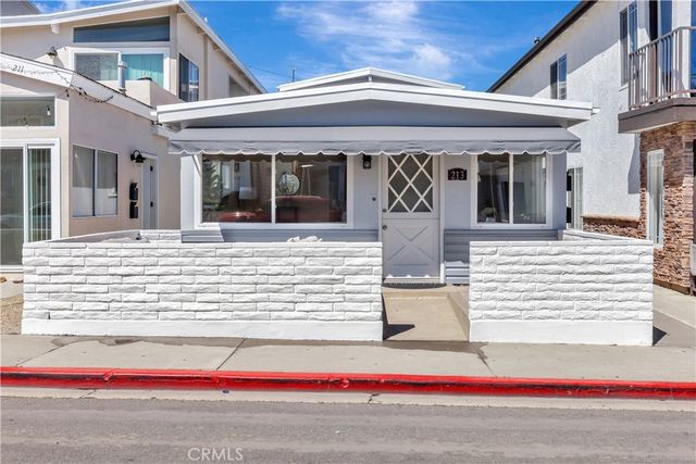 213 33rd Street, Newport Beach, CA 92663