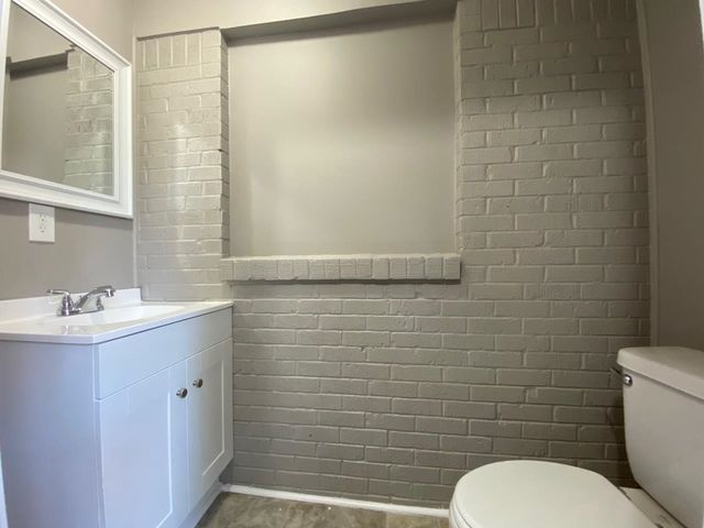 516 JEANNE DR, Memphis, TN 38109