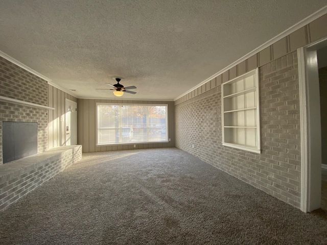 516 JEANNE DR, Memphis, TN 38109