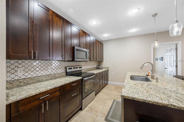 230 CLAYTON STREET, Brandon, FL 33511