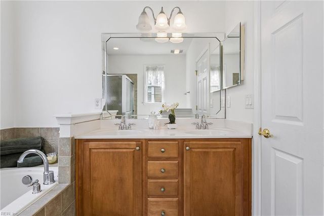 4232 Old Lock RD, Williamsburg, VA 23188