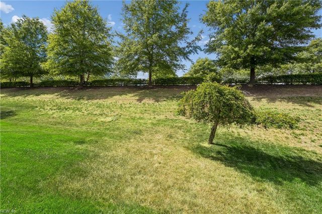 4232 Old Lock RD, Williamsburg, VA 23188