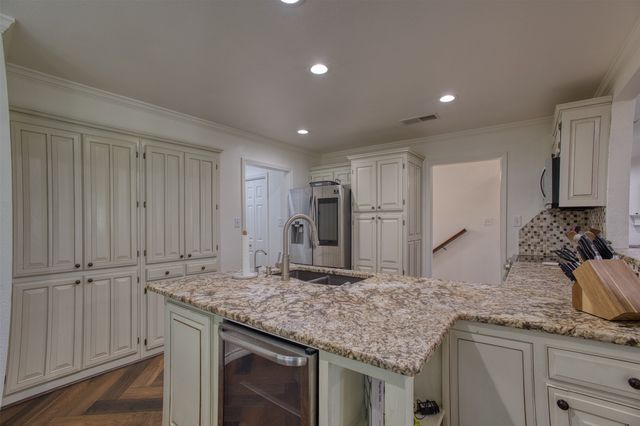 8550 Lakewood Drive, Brownwood, TX 76801