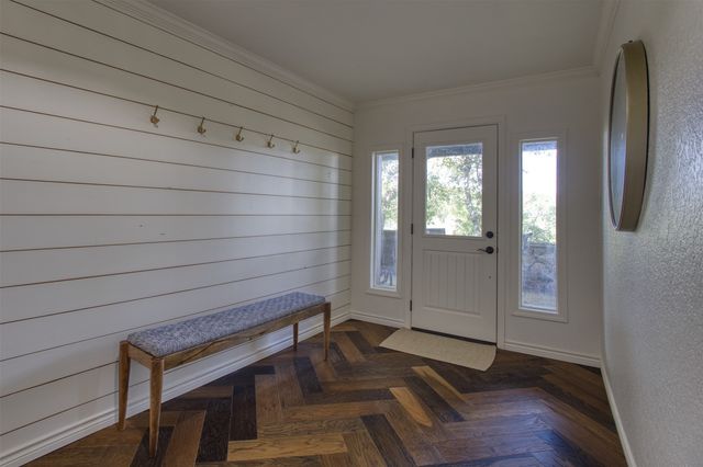 8550 Lakewood Drive, Brownwood, TX 76801