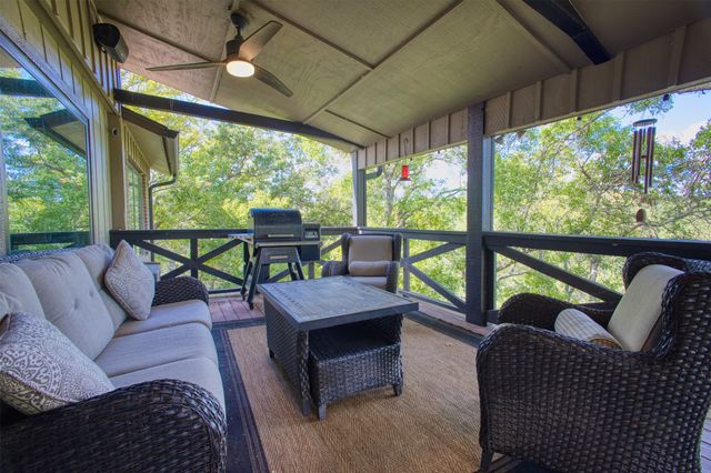 8550 Lakewood Drive, Brownwood, TX 76801