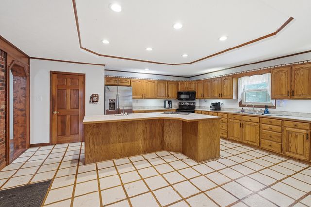 205 Sharon Drive, Ledbetter, KY 42058