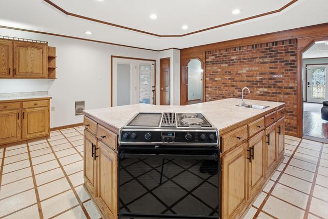 205 Sharon Drive, Ledbetter, KY 42058