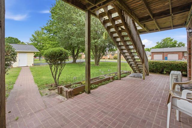 205 Sharon Drive, Ledbetter, KY 42058
