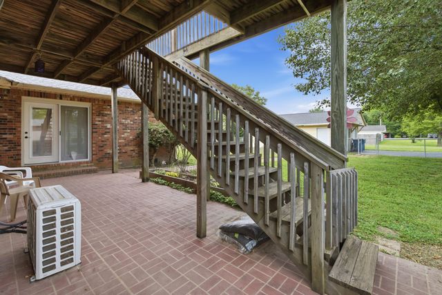 205 Sharon Drive, Ledbetter, KY 42058