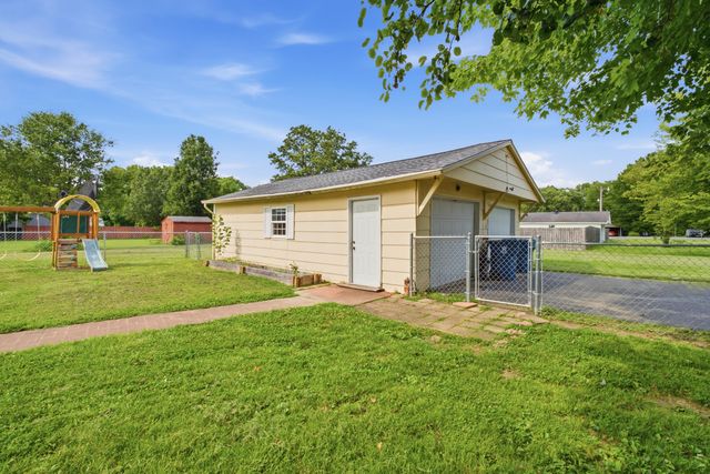 205 Sharon Drive, Ledbetter, KY 42058