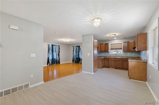 98 Fox Street, Buffalo, NY 14212