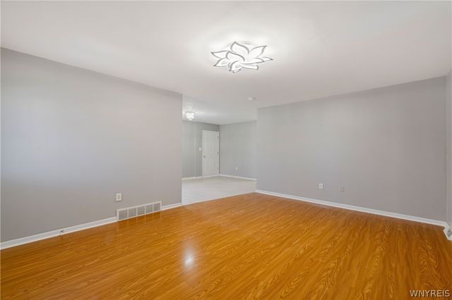 98 Fox Street, Buffalo, NY 14212