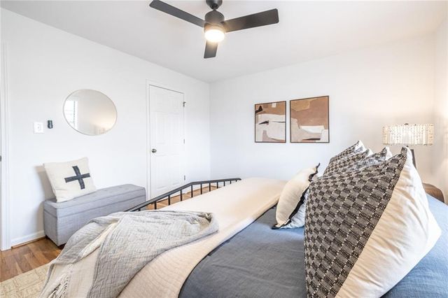 410 Candler Park NE Drive H-7, Atlanta, GA 30307