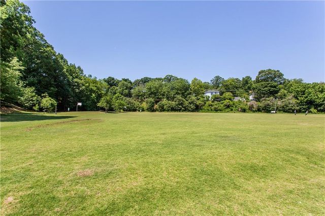 410 Candler Park NE Drive H-7, Atlanta, GA 30307