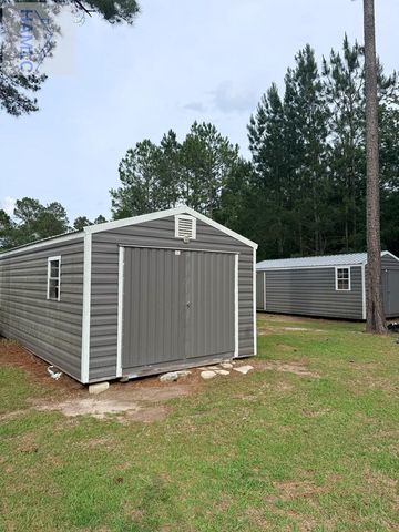 101 Brandywine Court NE, Ludowici, GA 31316