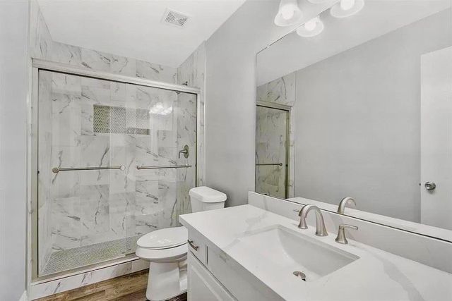 6639 Stonecross Creek Lane, Katy, TX 77449