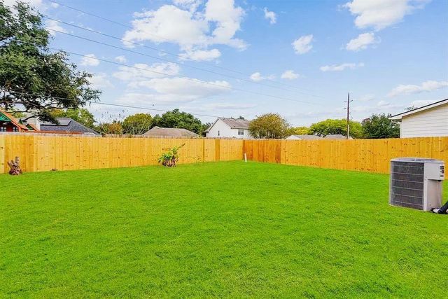 6639 Stonecross Creek Lane, Katy, TX 77449