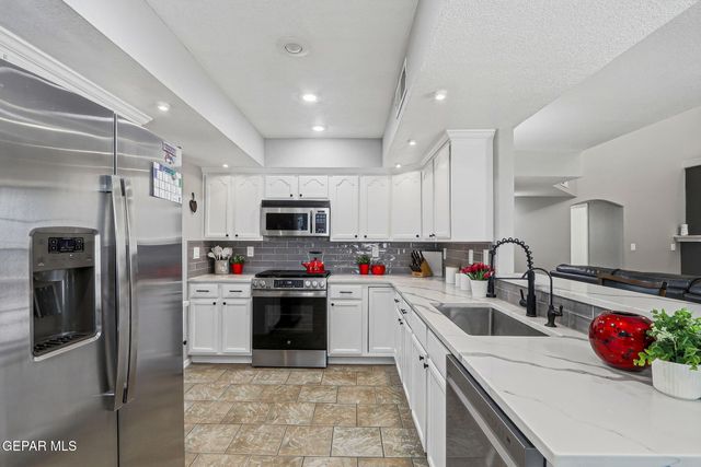 12425 TIERRA CIPRES Drive, El Paso, TX 79938