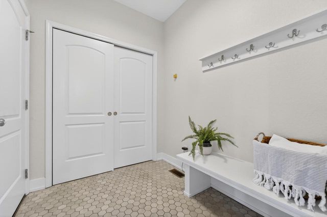 9483 Ashbury LANE, Pleasant Prairie, WI 53158