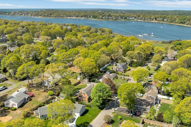 27 Sandpiper Circle, Teaticket, MA 02536