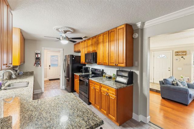 5824 FUSSELL ROAD, Polk City, FL 33868