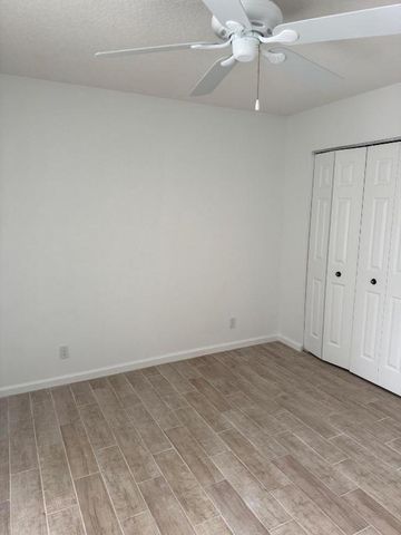 106 Pepper Tree Crescent, Royal Palm Beach, FL 33411