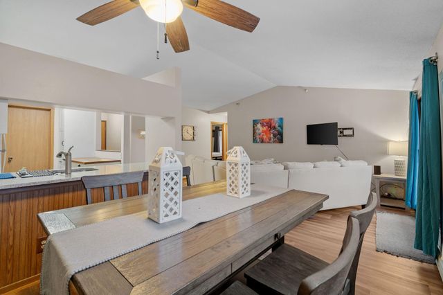 4151 Boone Avenue N 203, New Hope, MN 55427