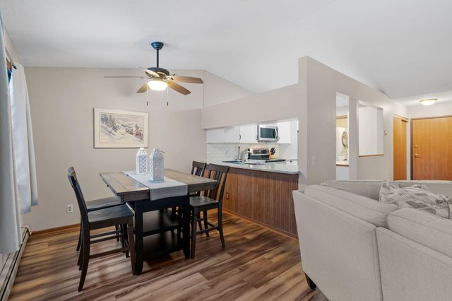 4151 Boone Avenue N 203, New Hope, MN 55427