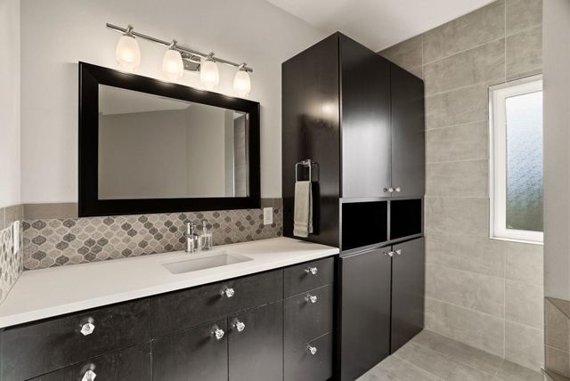 16421 N Dalton Rd, Spokane, WA 99208