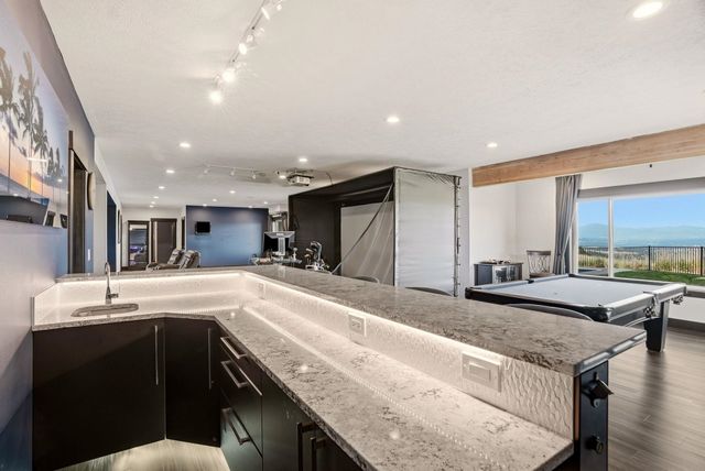 16421 N Dalton Rd, Spokane, WA 99208