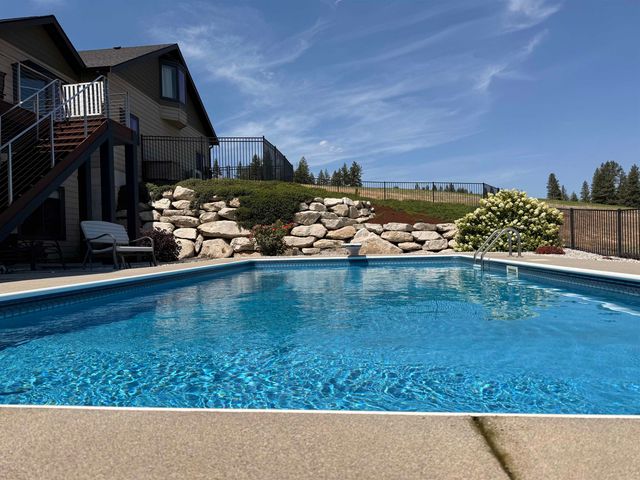 16421 N Dalton Rd, Spokane, WA 99208