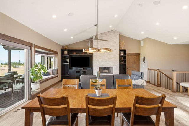 16421 N Dalton Rd, Spokane, WA 99208