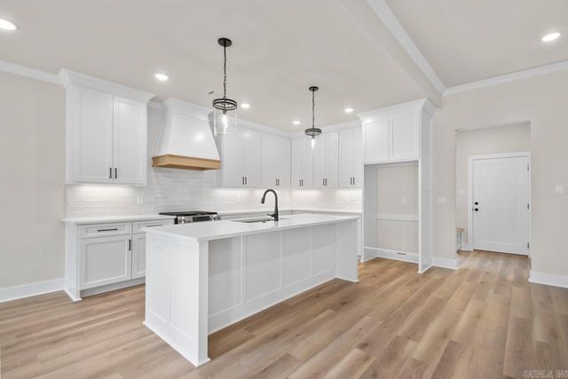 3892 SPENCER CROSSING Drive, Benton, AR 72019