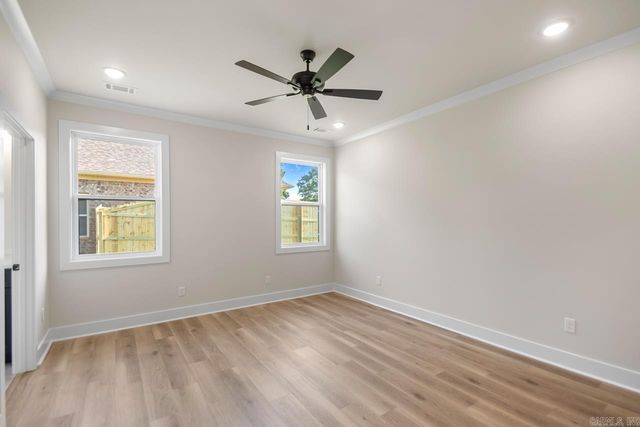 3892 SPENCER CROSSING Drive, Benton, AR 72019