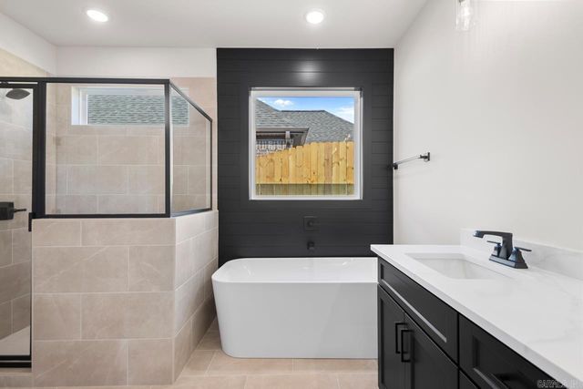 3892 SPENCER CROSSING Drive, Benton, AR 72019