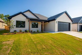 3892 SPENCER CROSSING Drive, Benton, AR 72019