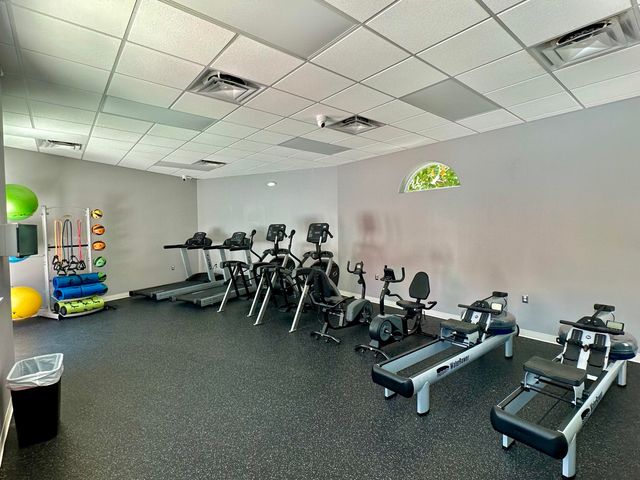 3930 S Roosevelt Blvd Apt 104E, Key West, FL 33040