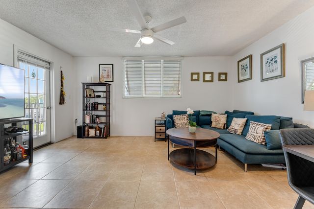 3930 S Roosevelt Blvd Apt 104E, Key West, FL 33040