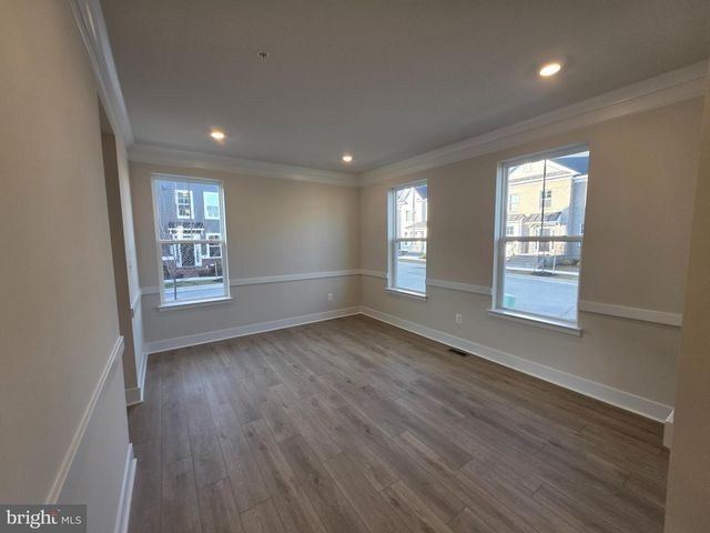 6613 GREENLEIGH AVE, Middle River, MD 21220