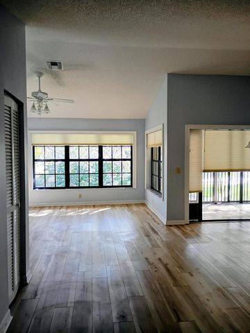 3451 Jog Park Drive, Lake Worth, FL 33467