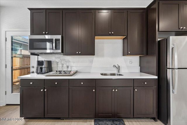 1280 Harness Drive, Sparks, NV 89436