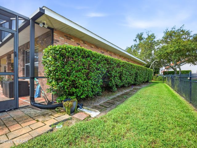 1018 Stagger Bush Place, New Smyrna Beach, FL 32168