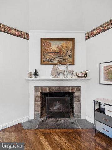 230 SPROUL RD, Villanova, PA 19085