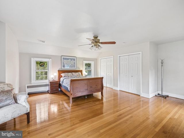 230 SPROUL RD, Villanova, PA 19085