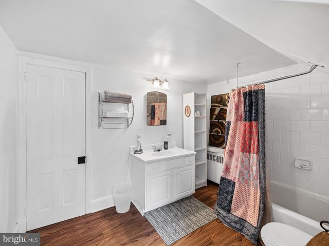 230 SPROUL RD, Villanova, PA 19085
