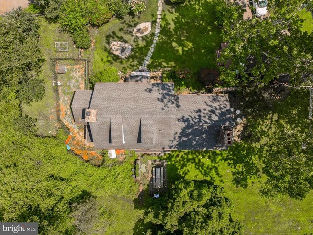 230 SPROUL RD, Villanova, PA 19085