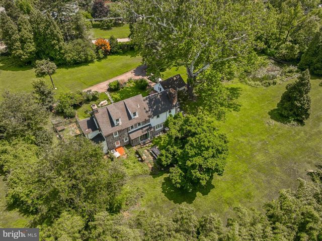 230 SPROUL RD, Villanova, PA 19085
