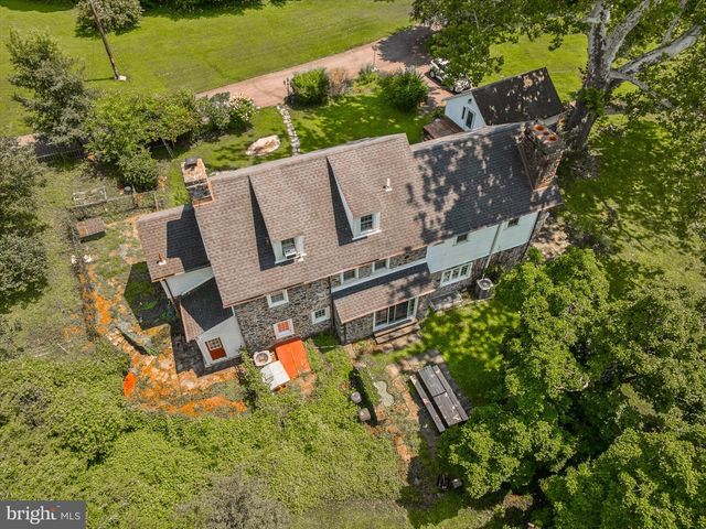 230 SPROUL RD, Villanova, PA 19085