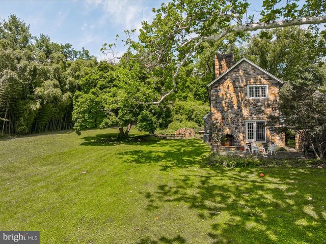 230 SPROUL RD, Villanova, PA 19085